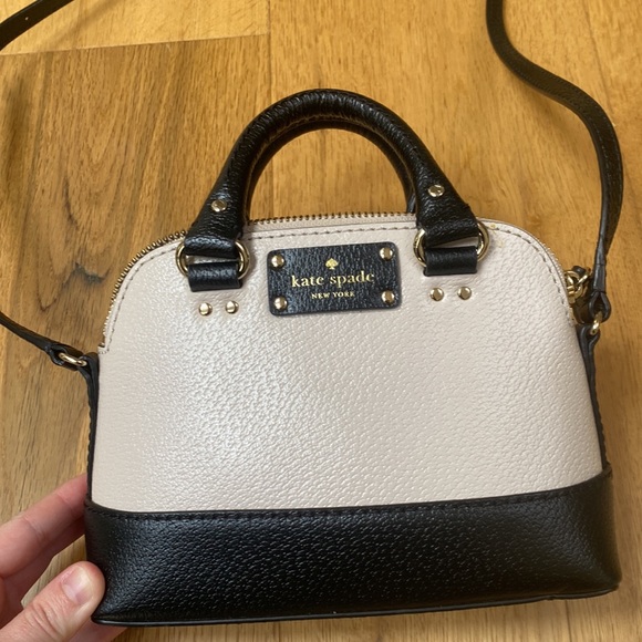 Kate Spade Cream & Black Mini Crossbody - Picture 2 of 7